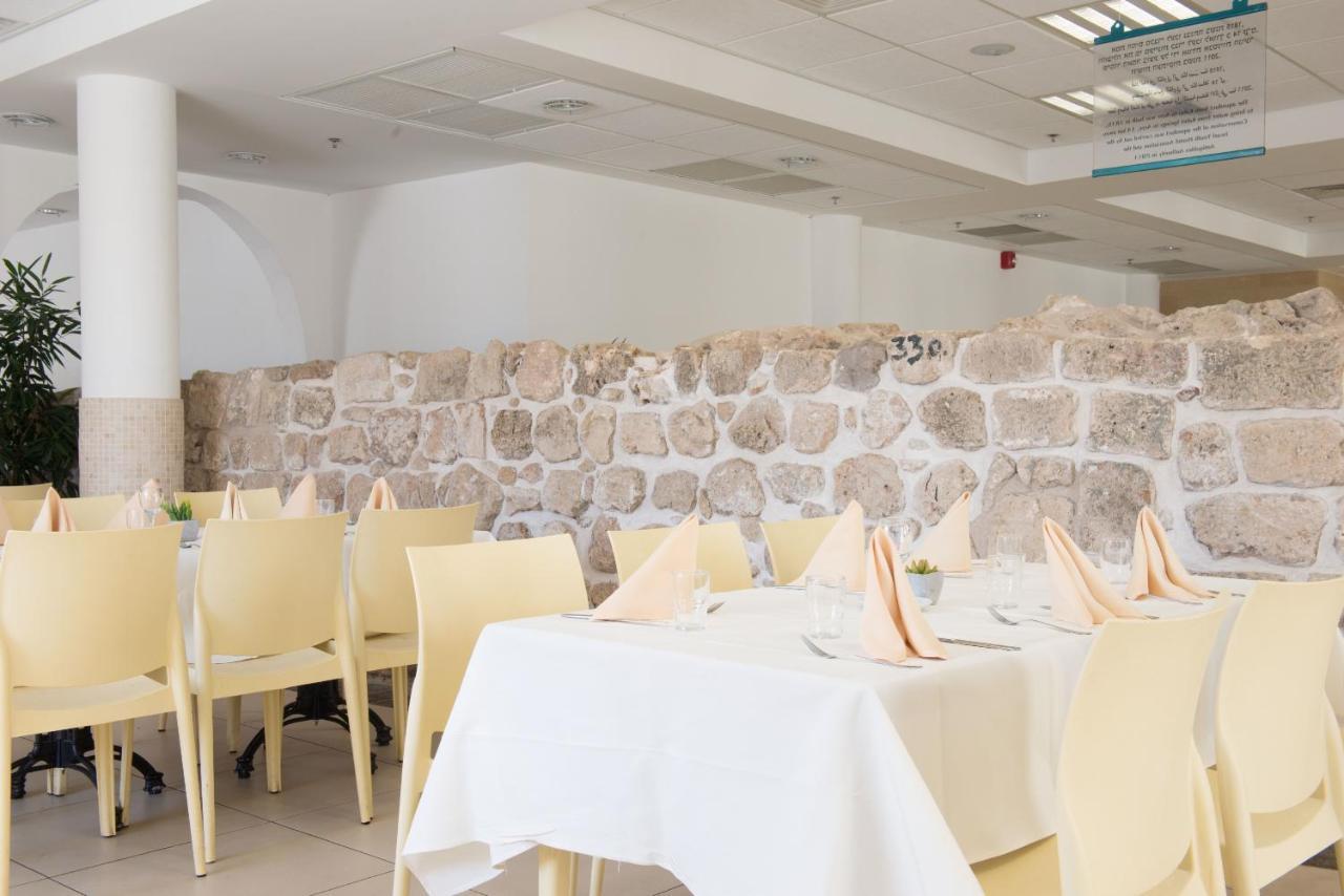 Hi - Akko Knights Hostel Exterior photo