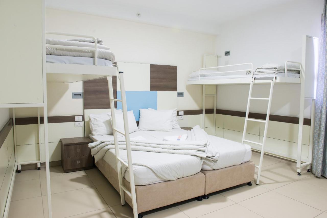 Hi - Akko Knights Hostel Exterior photo